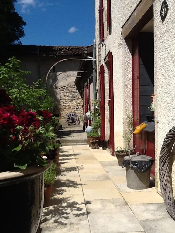 Bed and Breakfast Domaine La Rose à Caylus Extérieur photo