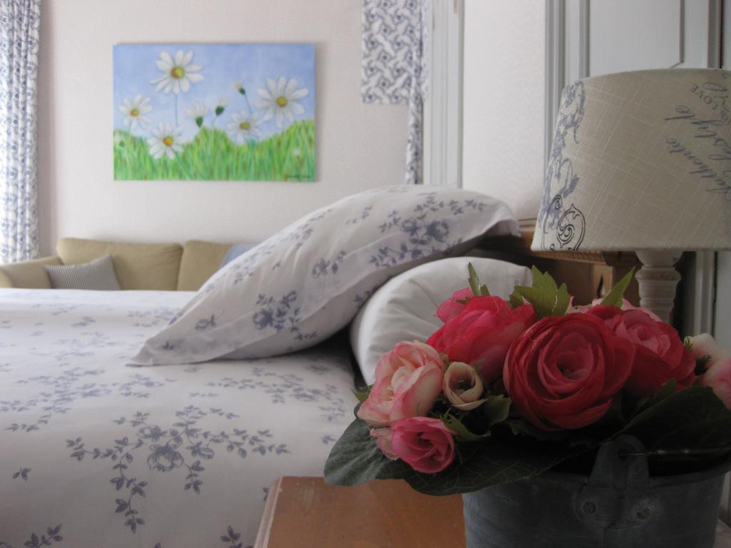 Bed and Breakfast Domaine La Rose à Caylus Extérieur photo